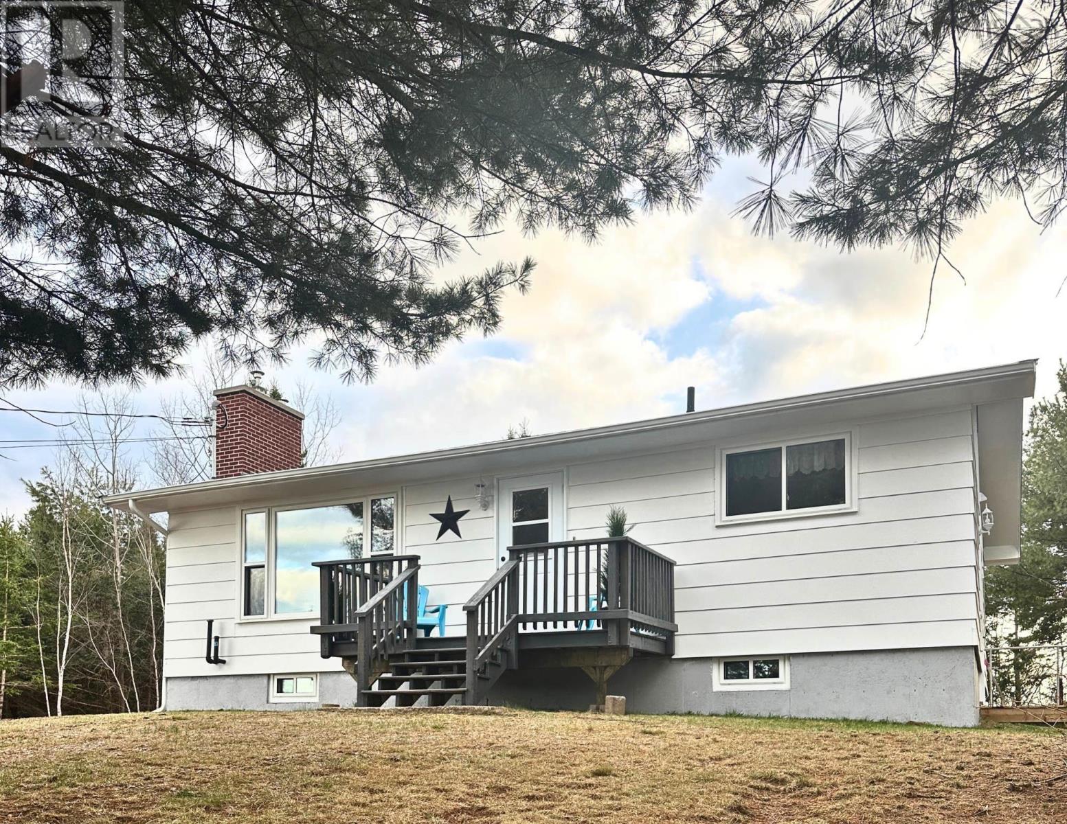 213 Lower Grant Road, Chester Basin, Nova Scotia