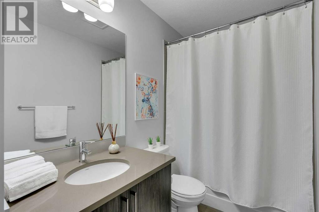 308 South Point Square Sw, Airdrie, Alberta  T4B 5C3 - Photo 28 - A2214473
