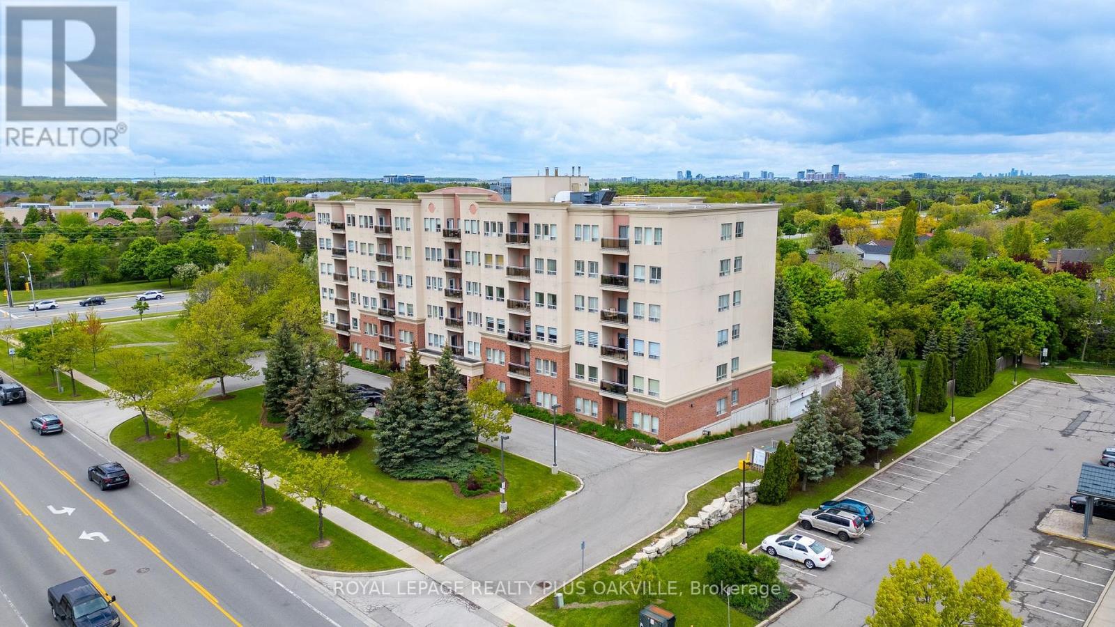 403 - 1499 NOTTINGHILL GATE, Oakville, Ontario