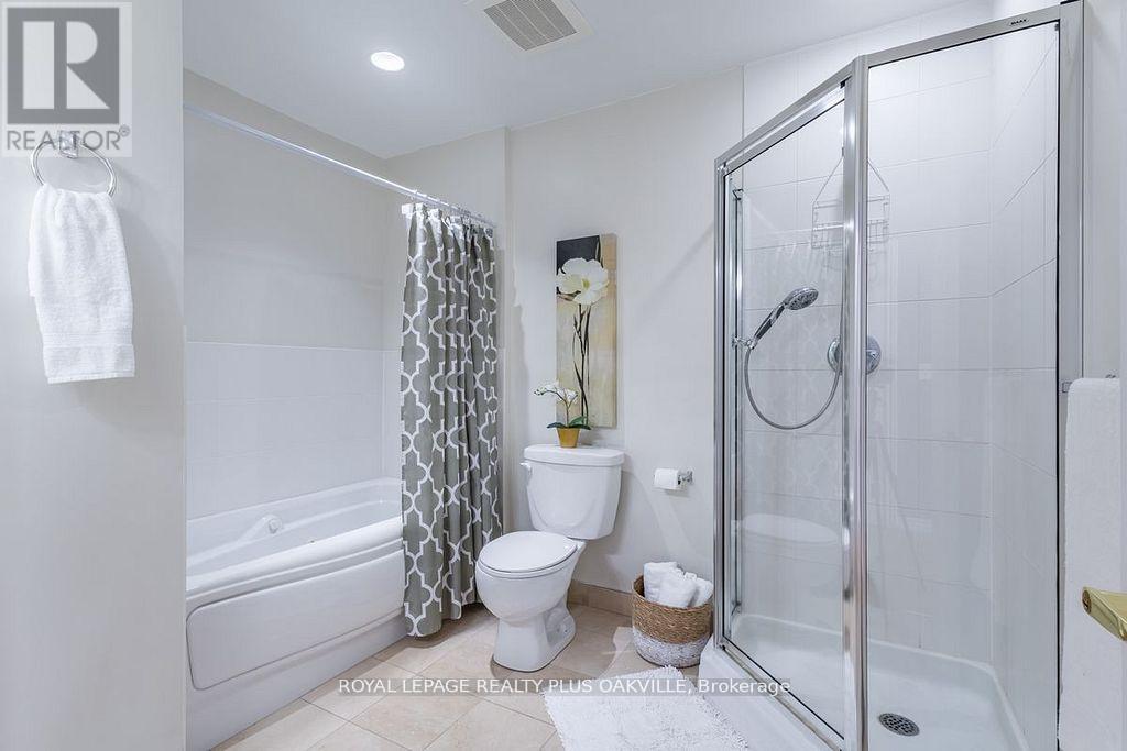 403 - 1499 Nottinghill Gate, Oakville, Ontario  L6M 5G1 - Photo 15 - W12164432