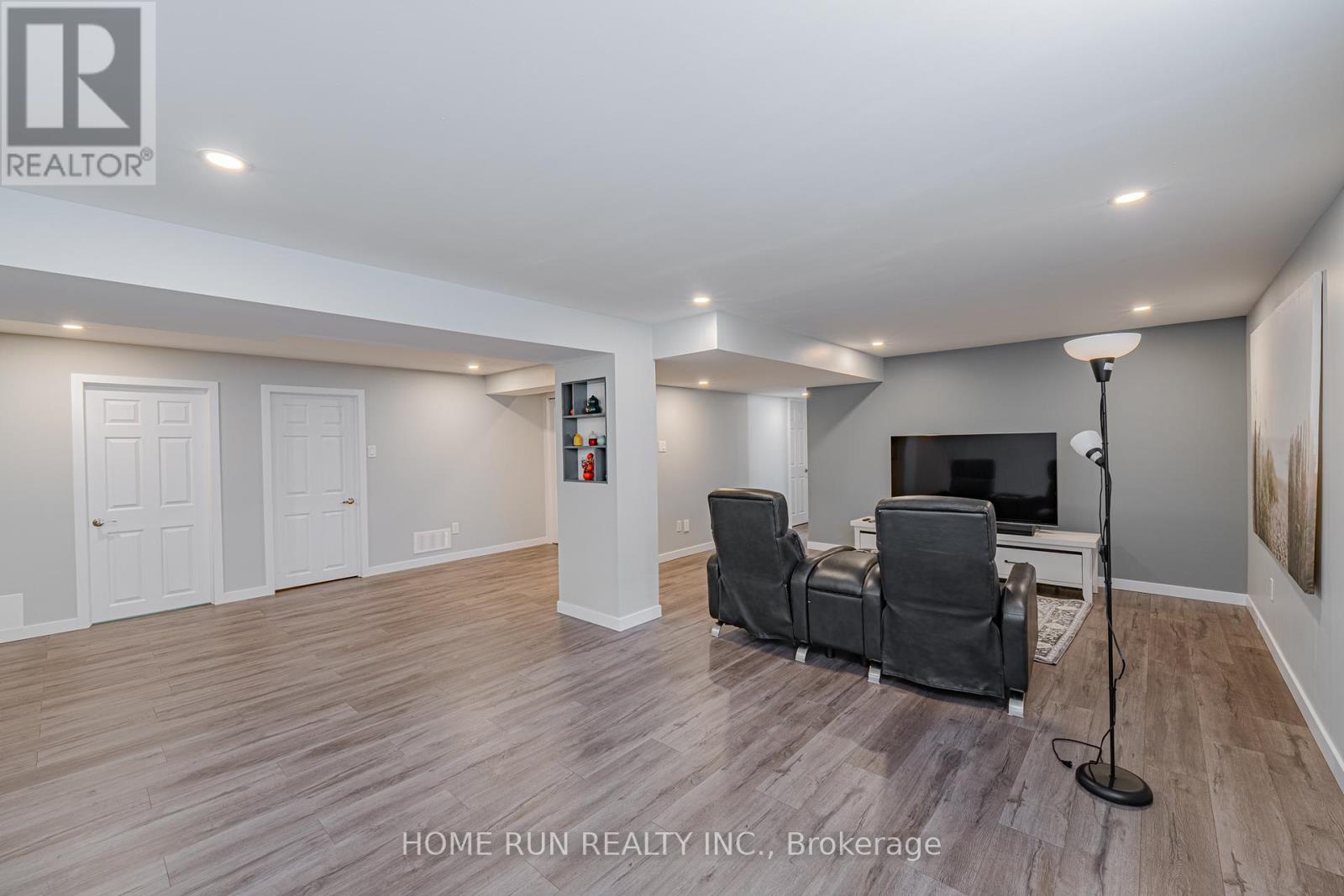 18 Fossa Terrace, Ottawa, Ontario  K2J 6W4 - Photo 43 - X12171906