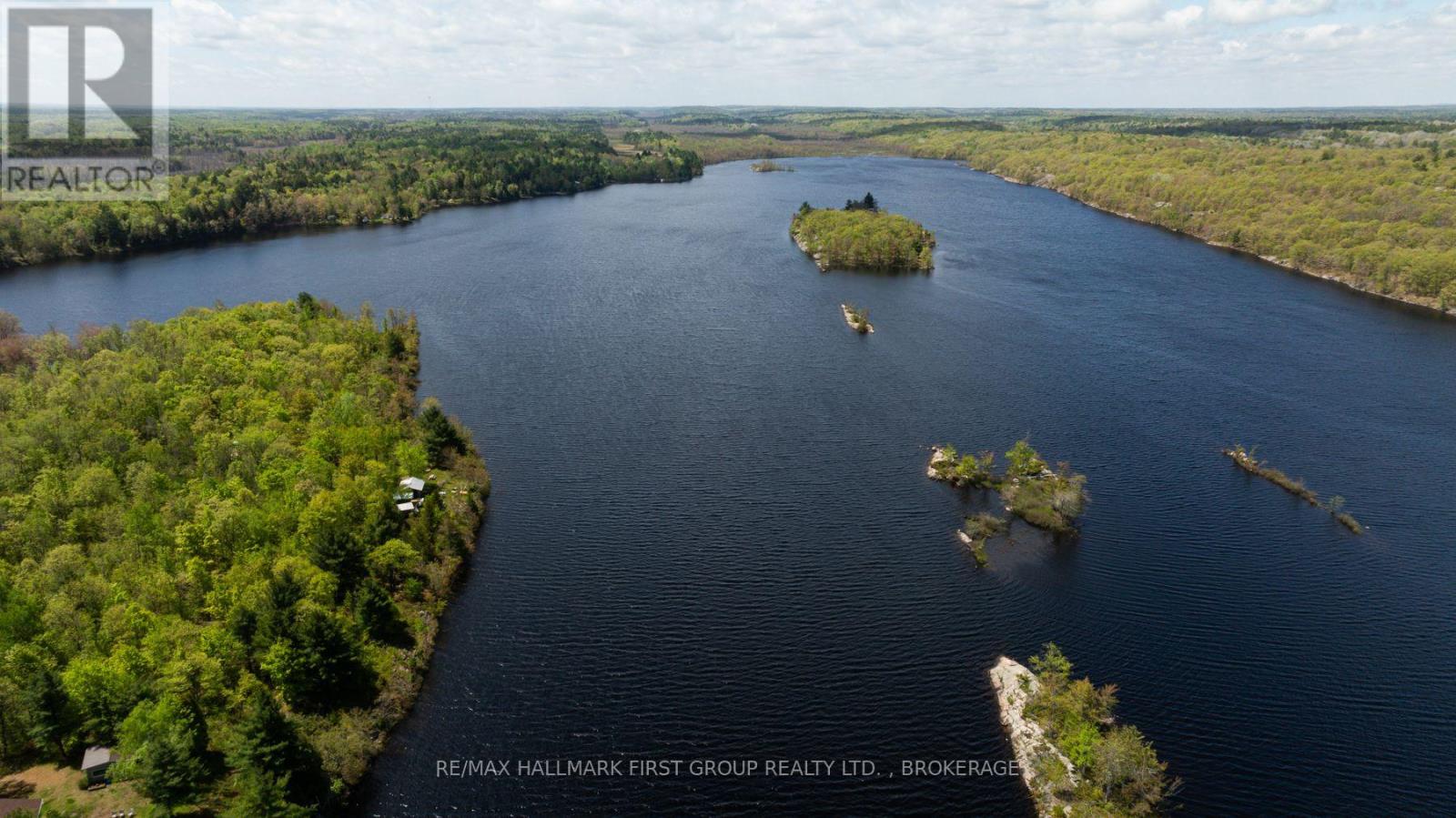 1052 Waters Edge Lane, Frontenac (Frontenac Centre), Ontario  K0H 1B0 - Photo 15 - X12148471