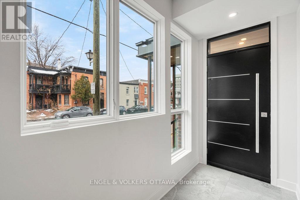 Property at 73 PARENT AVENUE image 5