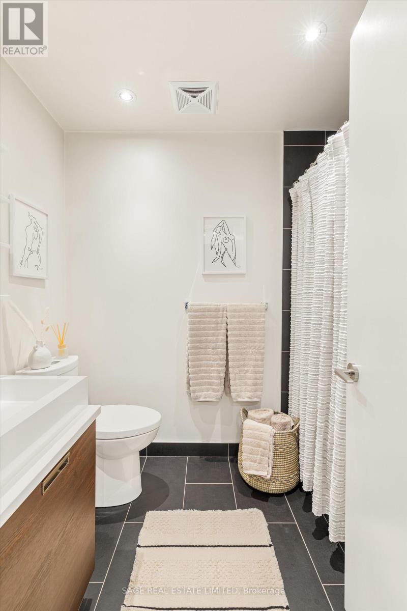406 - 246 Logan Avenue, Toronto, Ontario  M4M 0E9 - Photo 25 - E12152336