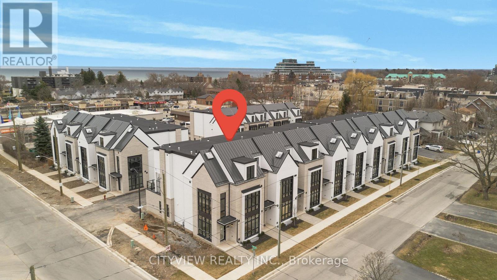 2268 SOVEREIGN STREET, Oakville, Ontario