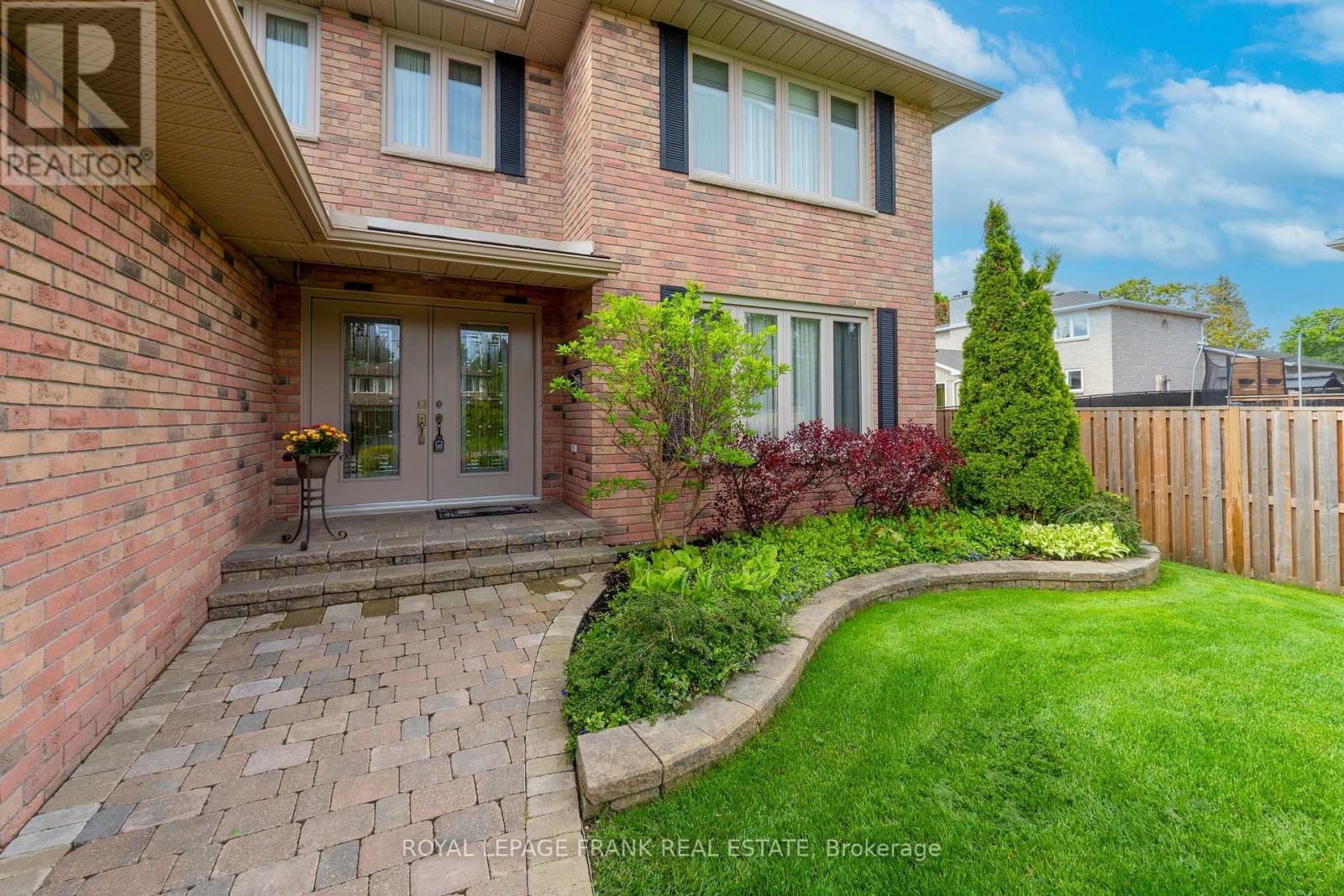 Property at 1 DUNSFORD COURT image 3