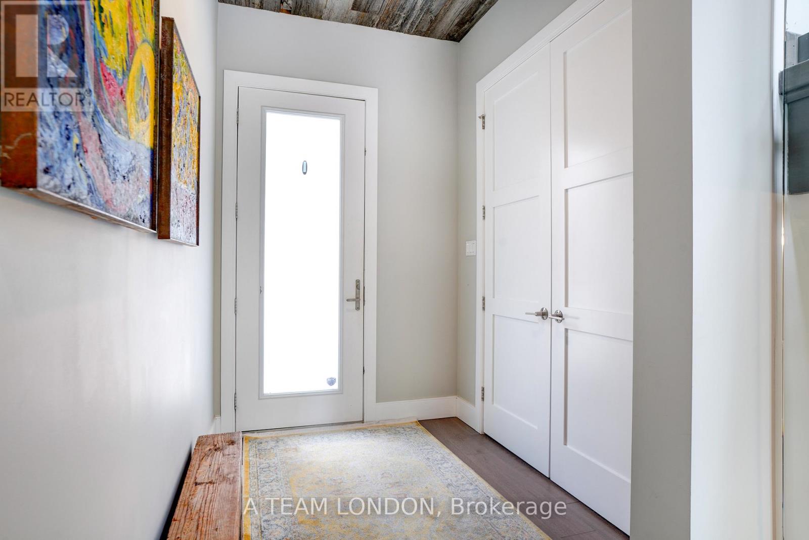 Property at 173 LANGARTH STREET E image 4