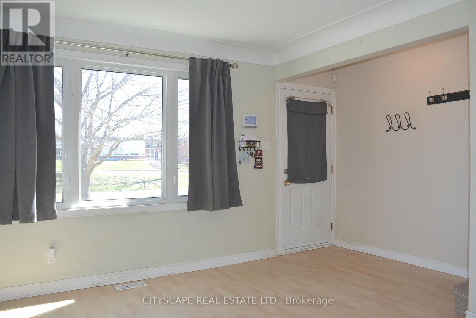 Property at 258 LORNE AVENUE image 5