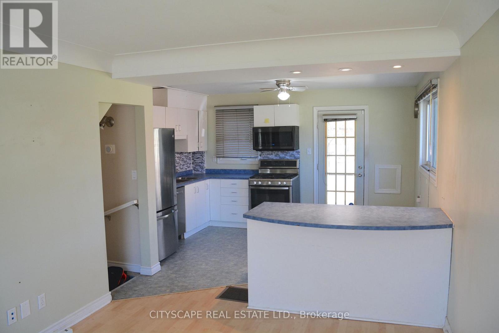 258 Lorne Avenue, Kitchener, Ontario  N2M 3Y8 - Photo 7 - X12171922