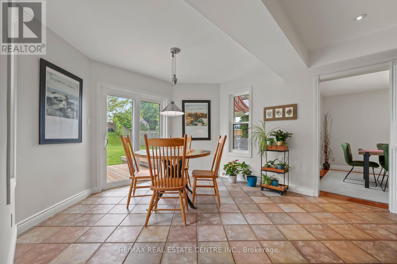 79 Handorf Drive, Cambridge, Ontario  N3C 3Y3 - Photo 17 - X12171927