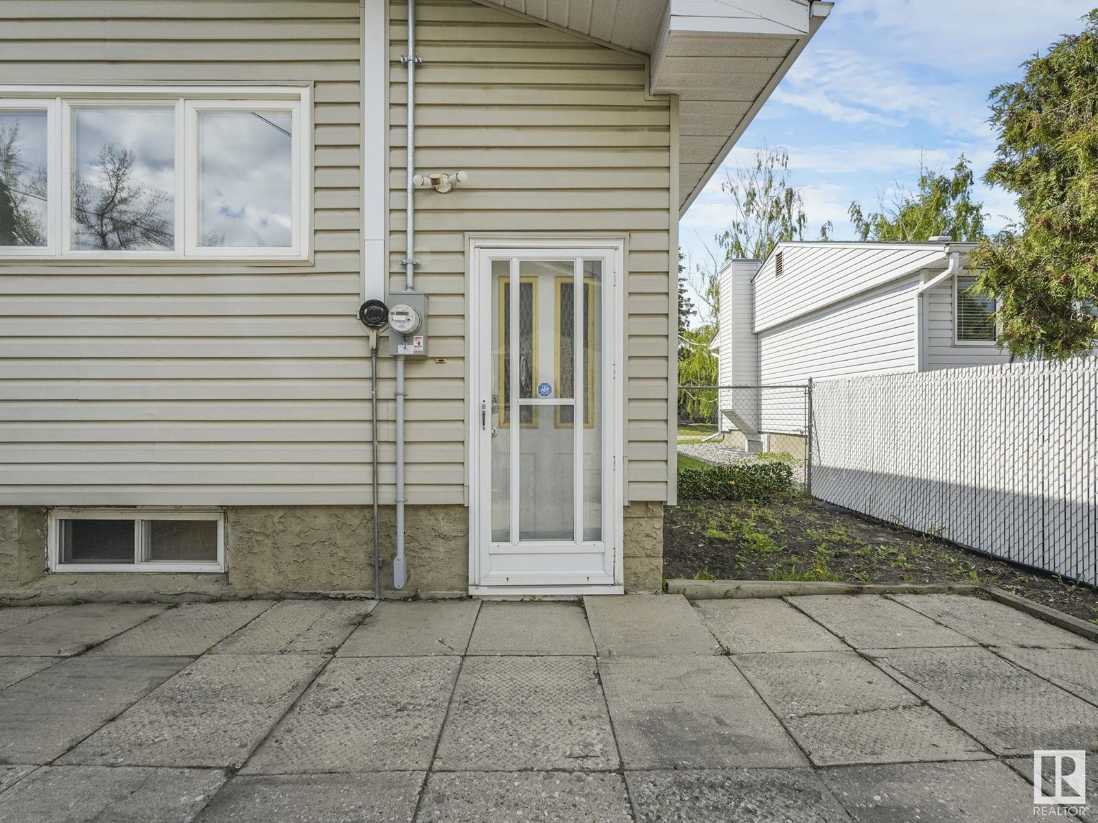 Property at 10741 164 ST NW image 1