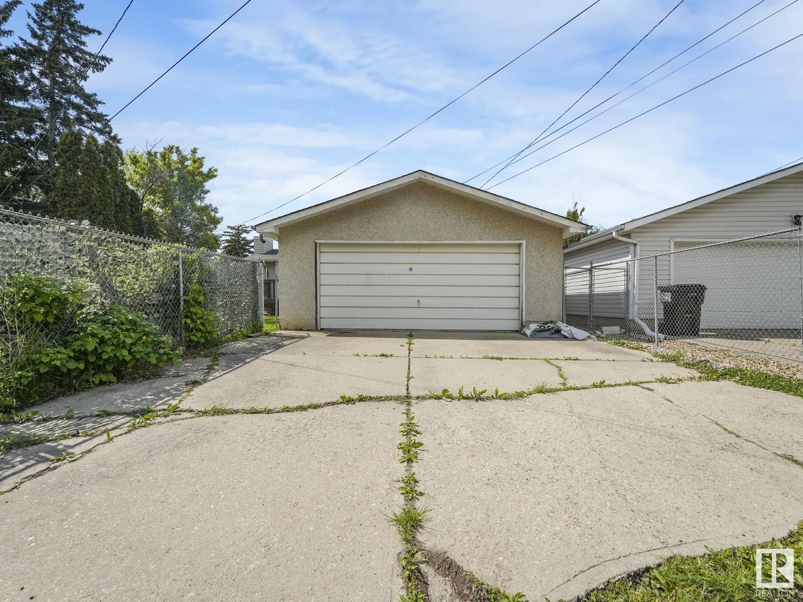 Property at 10741 164 ST NW image 5