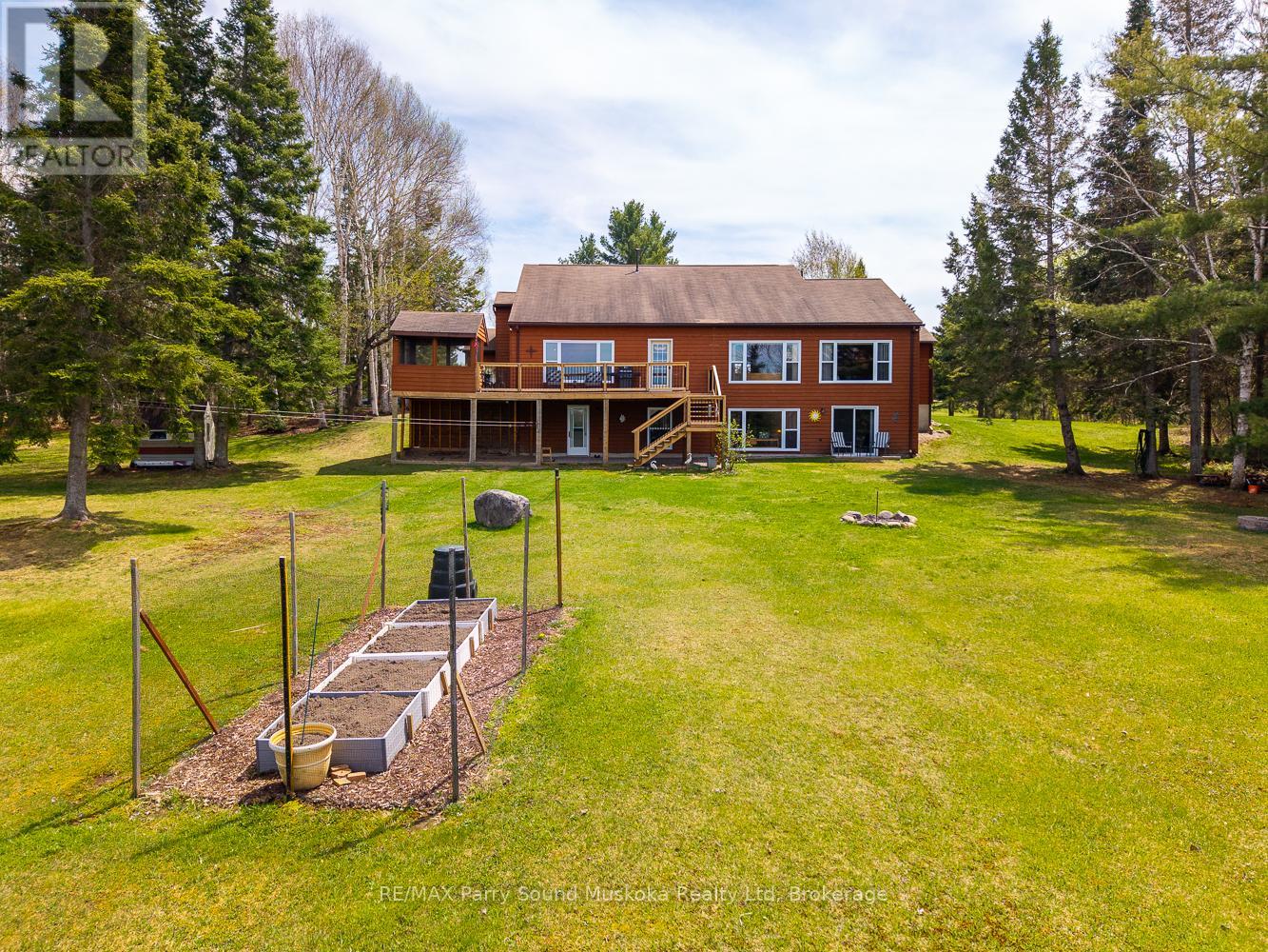 258 LAKESIDE TRAIL, Magnetawan, Ontario