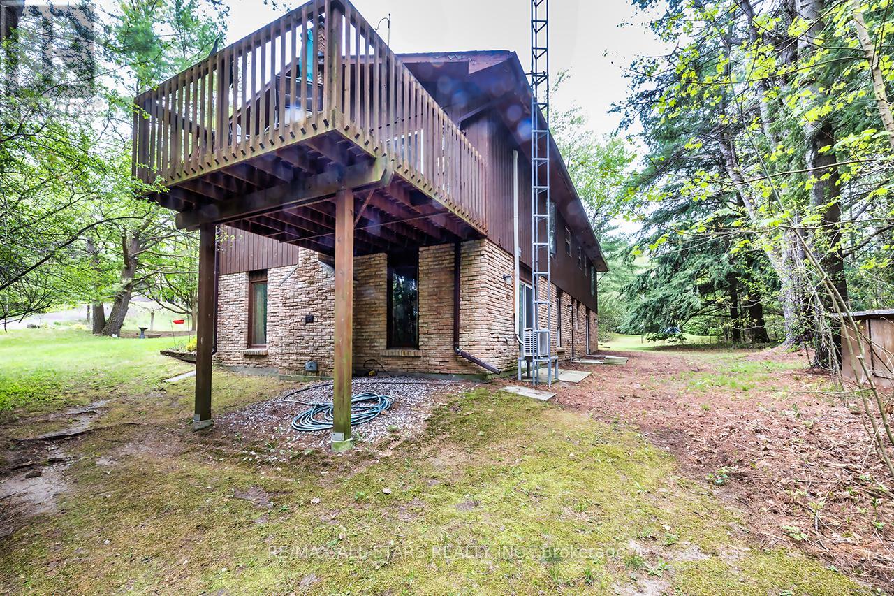 40 The Pines Lane, Brock, Ontario  L0C 1H0 - Photo 24 - N12171932