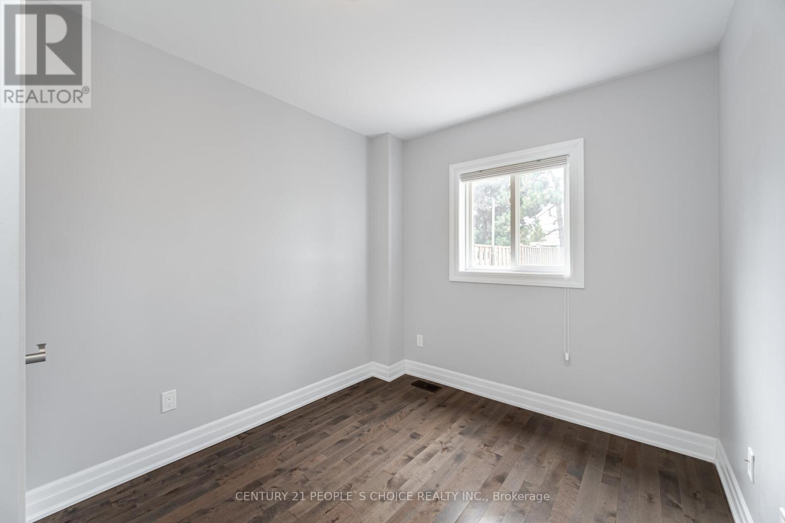 2951 Salerno Crescent, Mississauga, Ontario  L5N 1T3 - Photo 29 - W12133632