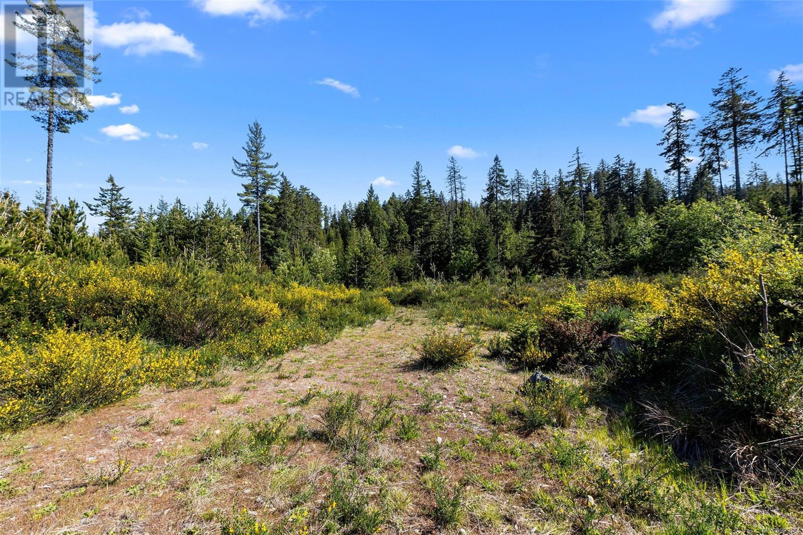 4229 Goldstream Heights Dr, Malahat, British Columbia  V8H 2J1 - Photo 14 - 999484