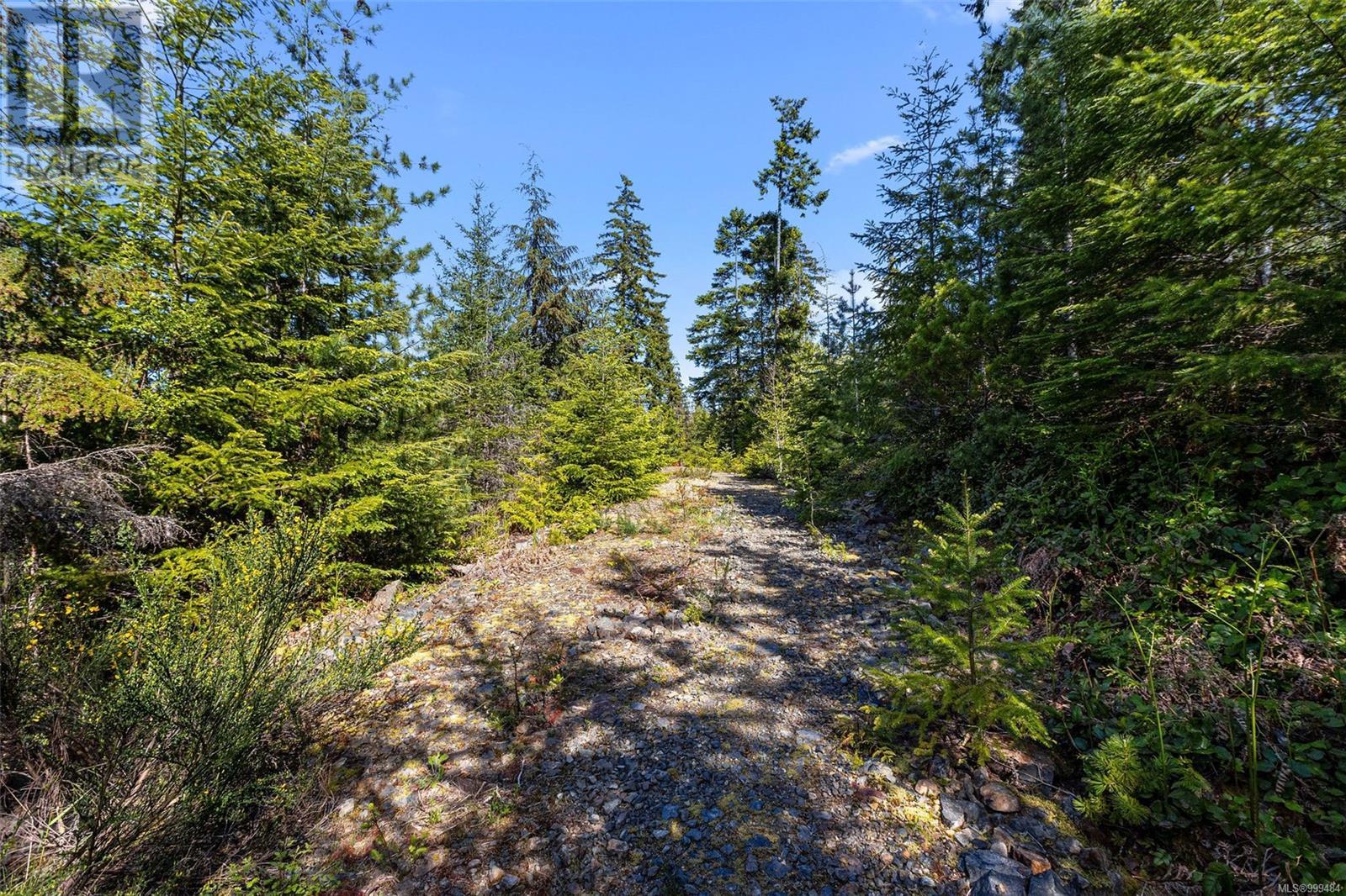 4229 Goldstream Heights Dr, Malahat, British Columbia  V8H 2J1 - Photo 15 - 999484