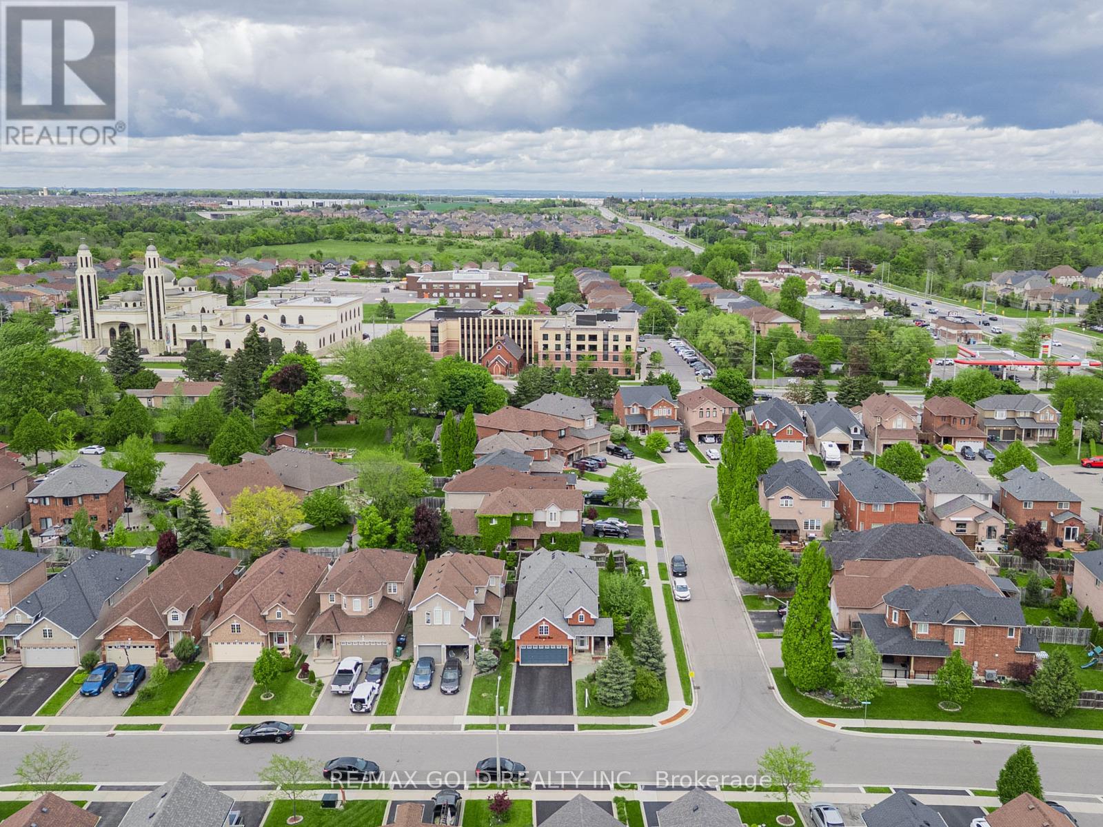 34 Sundridge Street, Brampton (Snelgrove), Ontario  L7A 2J9 - Photo 28 - W12171300