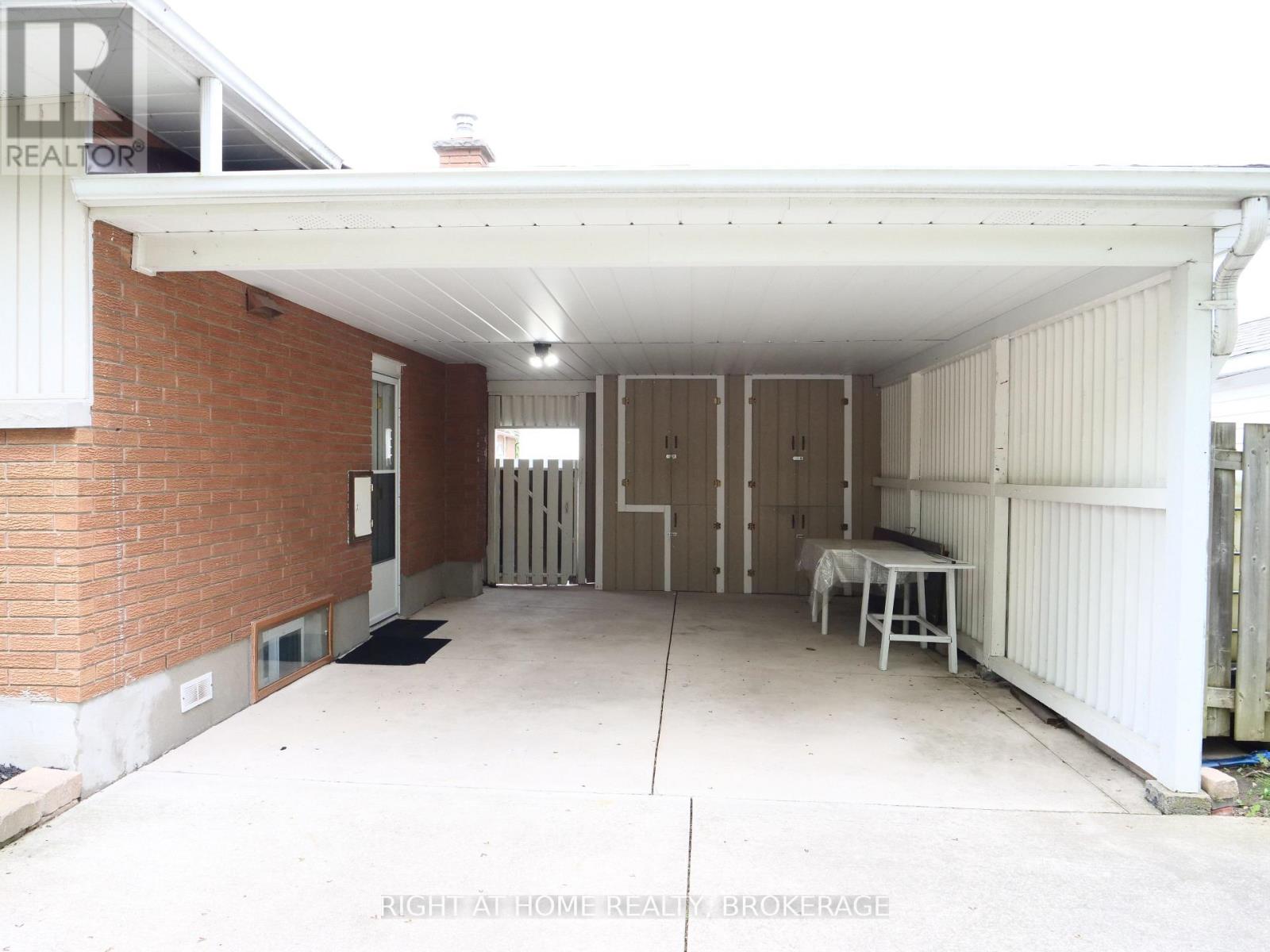 63 Trelawne Drive, St. Catharines, Ontario  L2M 2H1 - Photo 38 - X12159333