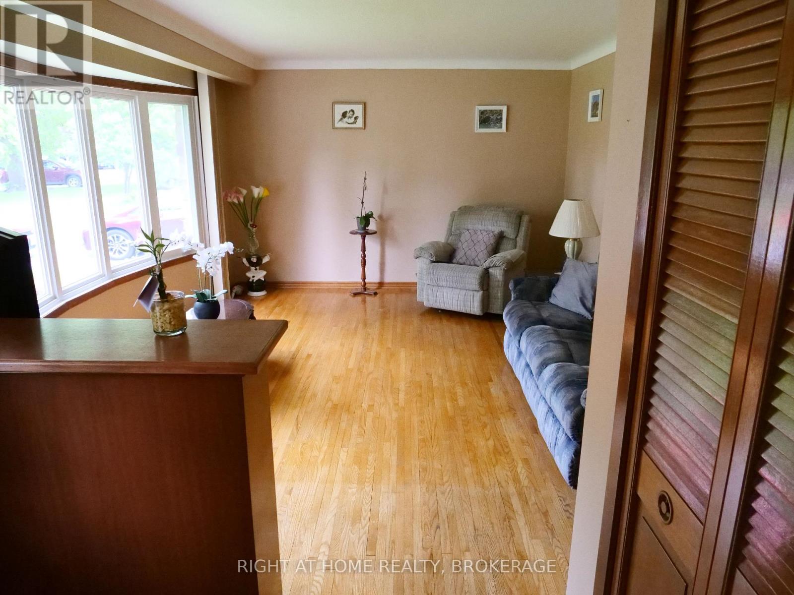 Property at 63 TRELAWNE DRIVE image 5