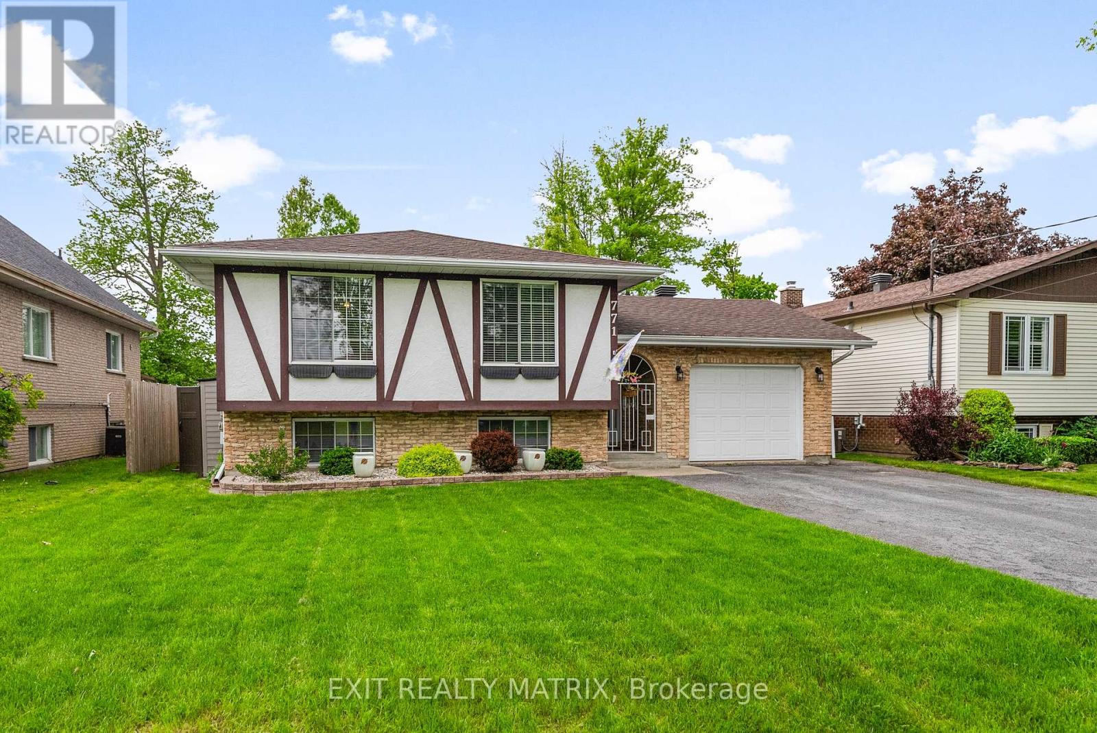771 LAFLIN AVENUE, Cornwall, Ontario