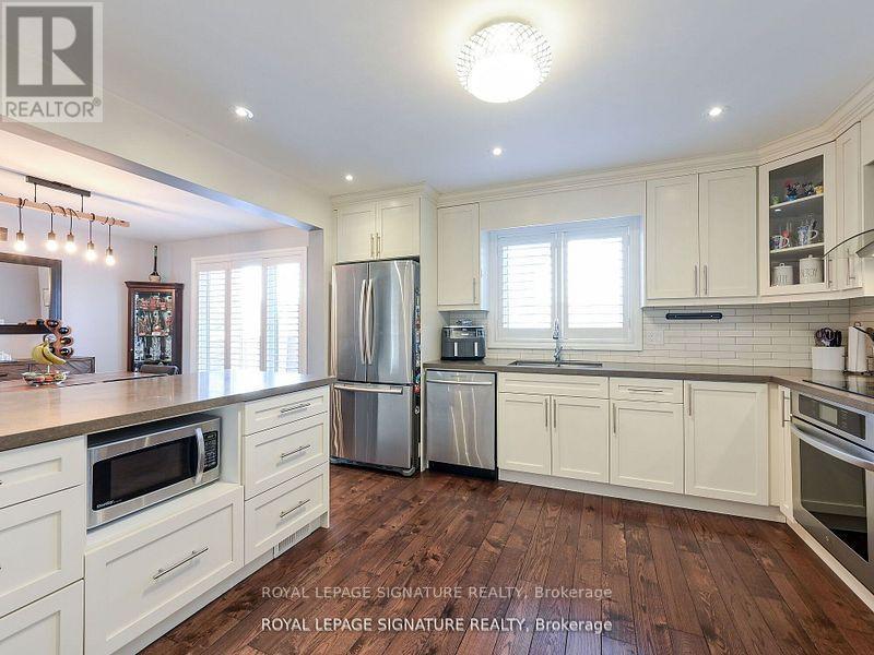 281 Mcgill Street, Mississauga, Ontario  L5A 1V3 - Photo 15 - W12156918