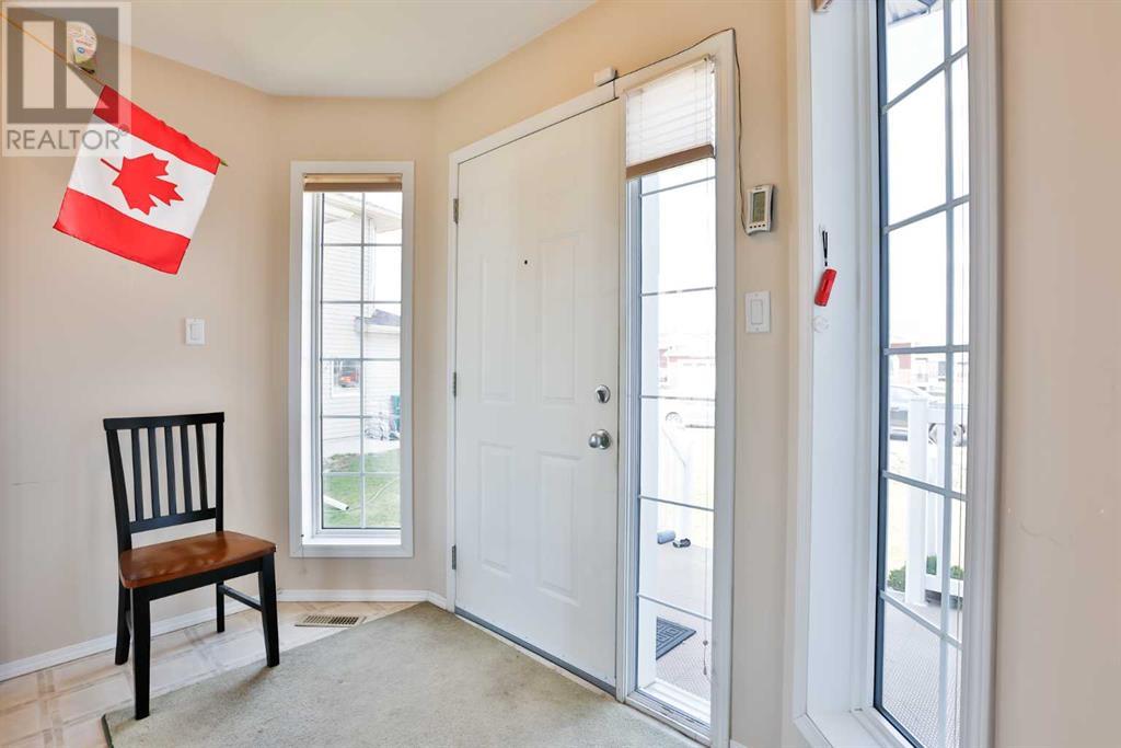Property at 186 Fairmont Boulevard S image 3