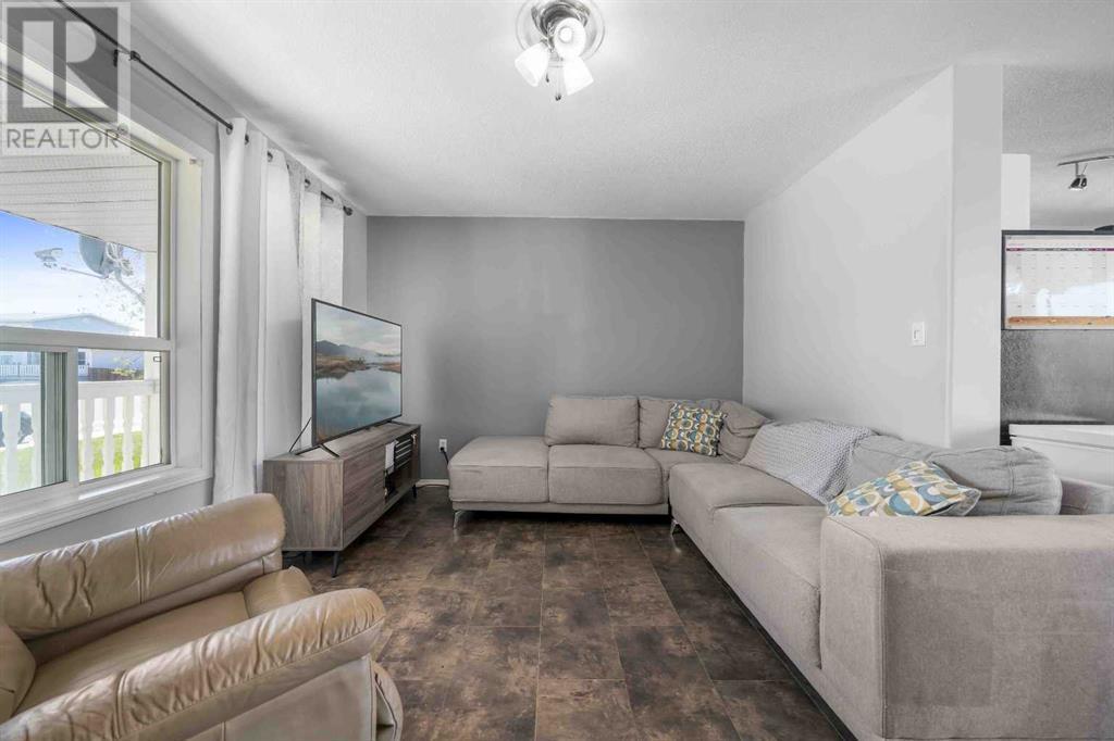 144 Pleasant Park Road W, Brooks, Alberta  T1R 1H5 - Photo 11 - A2217585