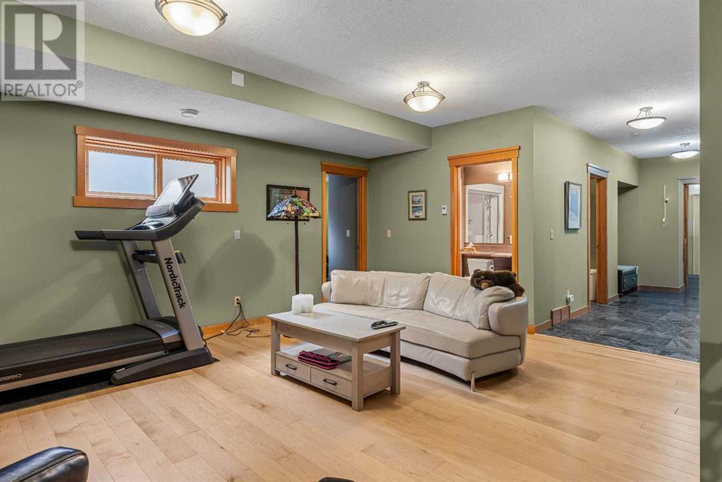 236 Miskow Close, Canmore, Alberta  T1W 3G7 - Photo 24 - A2221754
