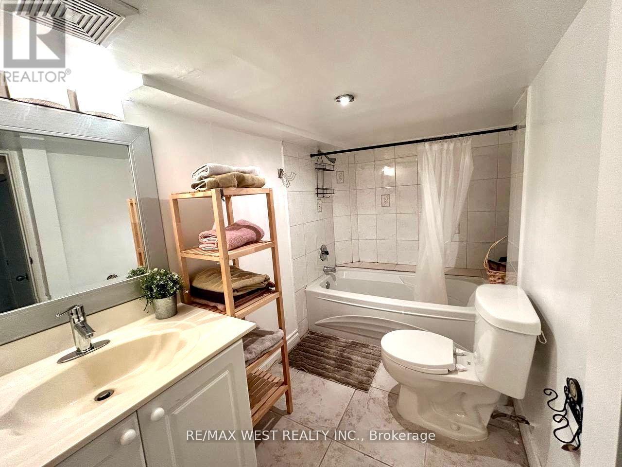36 Fourteenth Street, Toronto, Ontario  M8V 3H9 - Photo 20 - W12171994