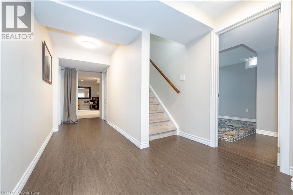 2485 Newport Street, Burlington, Ontario  L7M 3X7 - Photo 39 - 40720748