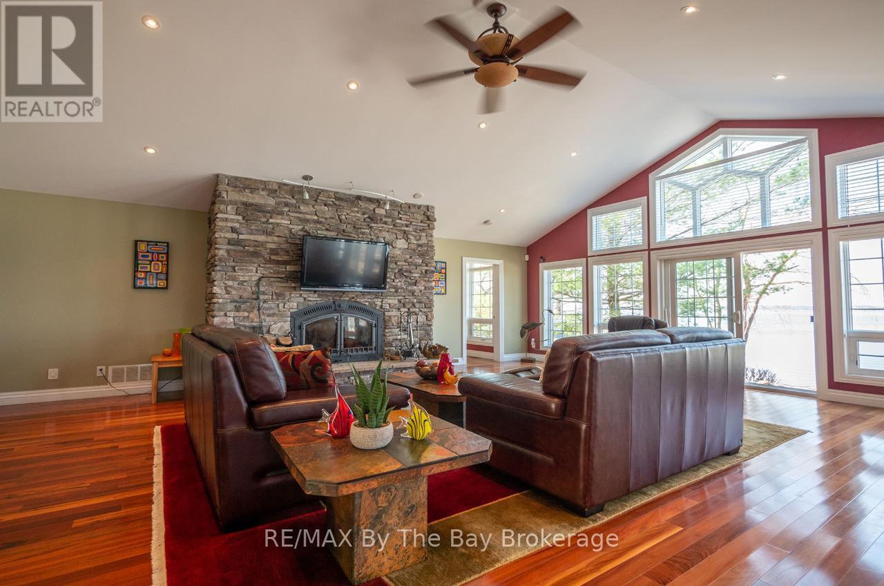 80 Arbour Trail, Tay, Ontario  L0K 2C0 - Photo 7 - S12172005