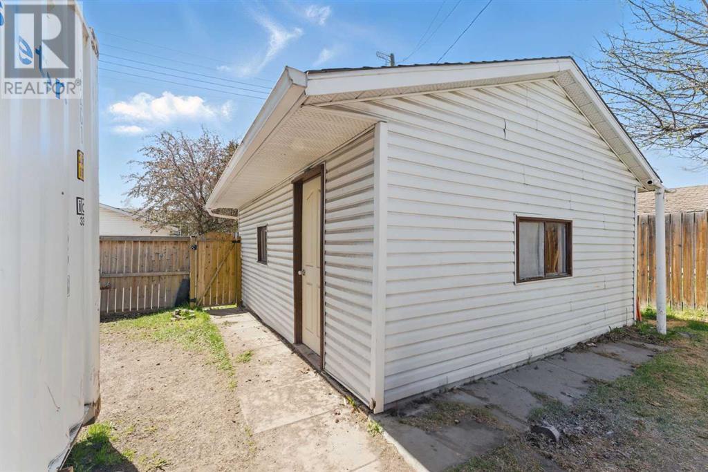 180 Huntington Green Ne, Calgary, Alberta  T2K 5A6 - Photo 29 - A2207114
