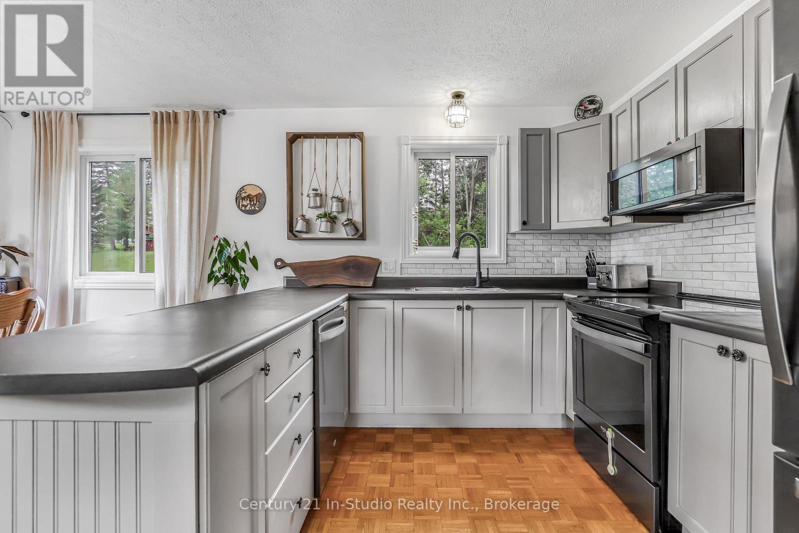 222 George Street S, Arran-Elderslie, Ontario  N0G 2N0 - Photo 15 - X12167037