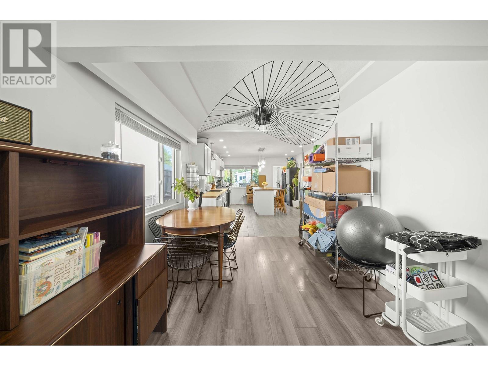 2647 Dundas Street, Vancouver, British Columbia  V5K 1R1 - Photo 12 - R3005441