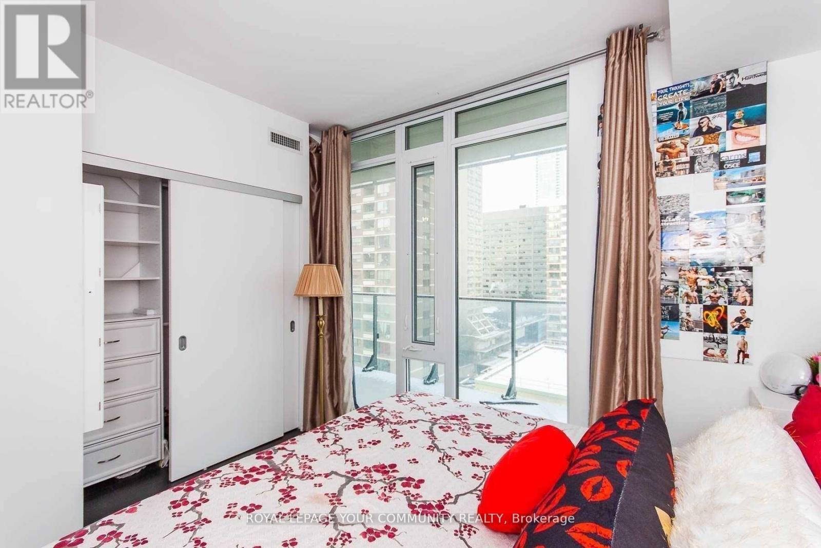 1207 - 75 St Nicholas Street, Toronto, Ontario  M4Y 0A5 - Photo 18 - C12172022
