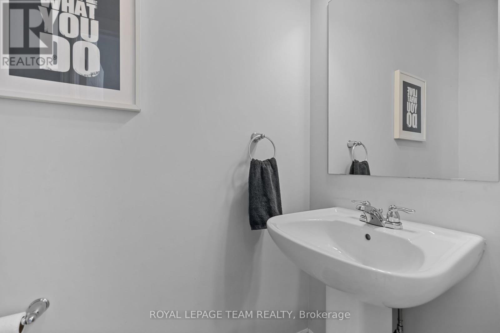 42 Lentago Avenue, Ottawa, Ontario  K2J 7A2 - Photo 10 - X12172019