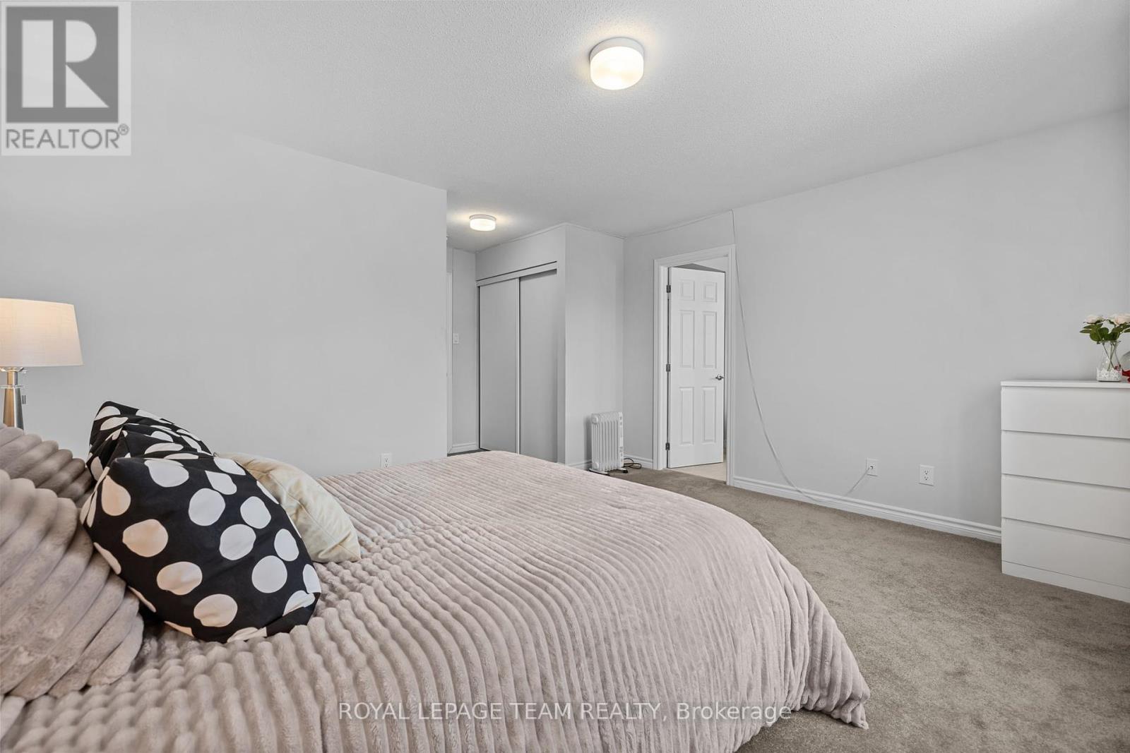 42 Lentago Avenue, Ottawa, Ontario  K2J 7A2 - Photo 13 - X12172019