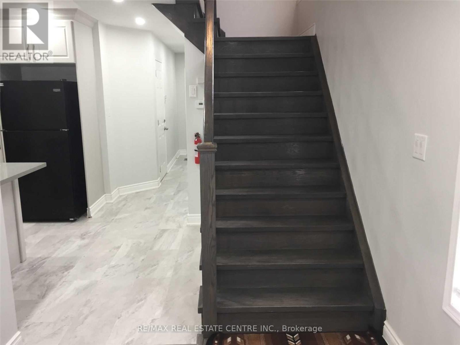 130 - 1155 Gordon Street, Guelph (Kortright Hills), Ontario  N1L 1S8 - Photo 10 - X12172024