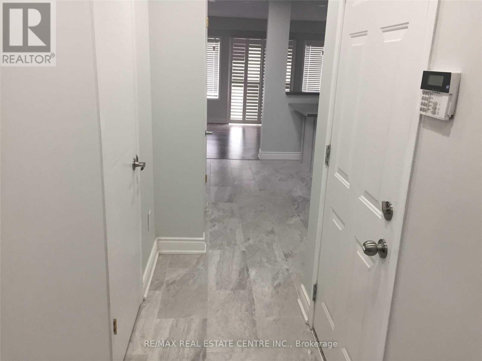 Property at 130 - 1155 GORDON STREET image 5