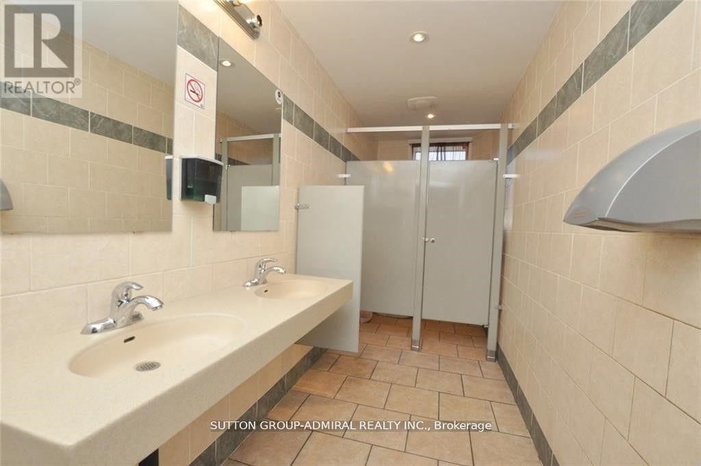 104 Cannon Street E, Hamilton, Ontario  L8L 2A3 - Photo 12 - X12172026