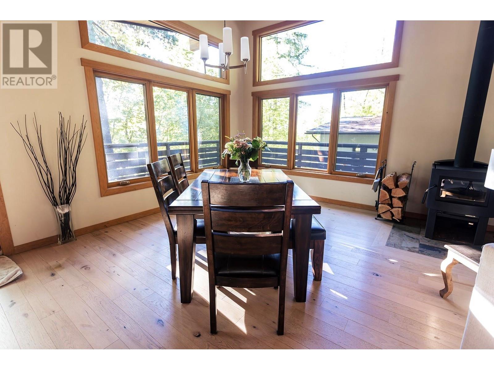 1670 Park Street, Rossland, British Columbia  V0G 1Y0 - Photo 17 - 10349132