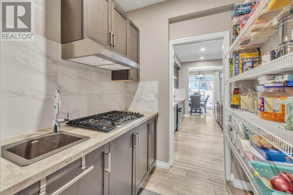 146 Lucas Terrace, Calgary, Alberta  T3P 1P9 - Photo 17 - A2192538