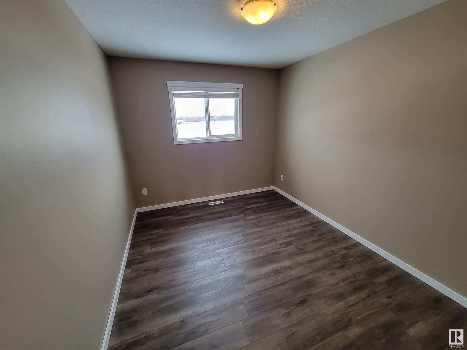703d Rocky Wy, Cold Lake, Alberta  T9M 0H3 - Photo 12 - E4421858