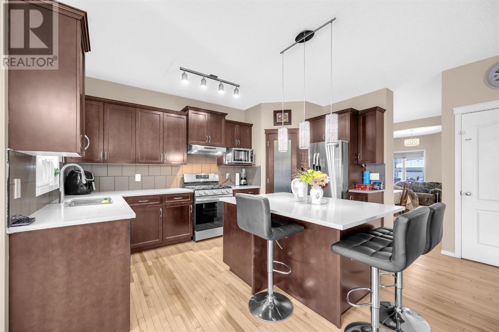 288 Saddlecrest Way Ne, Calgary, Alberta  T3J 5N3 - Photo 12 - A2214421