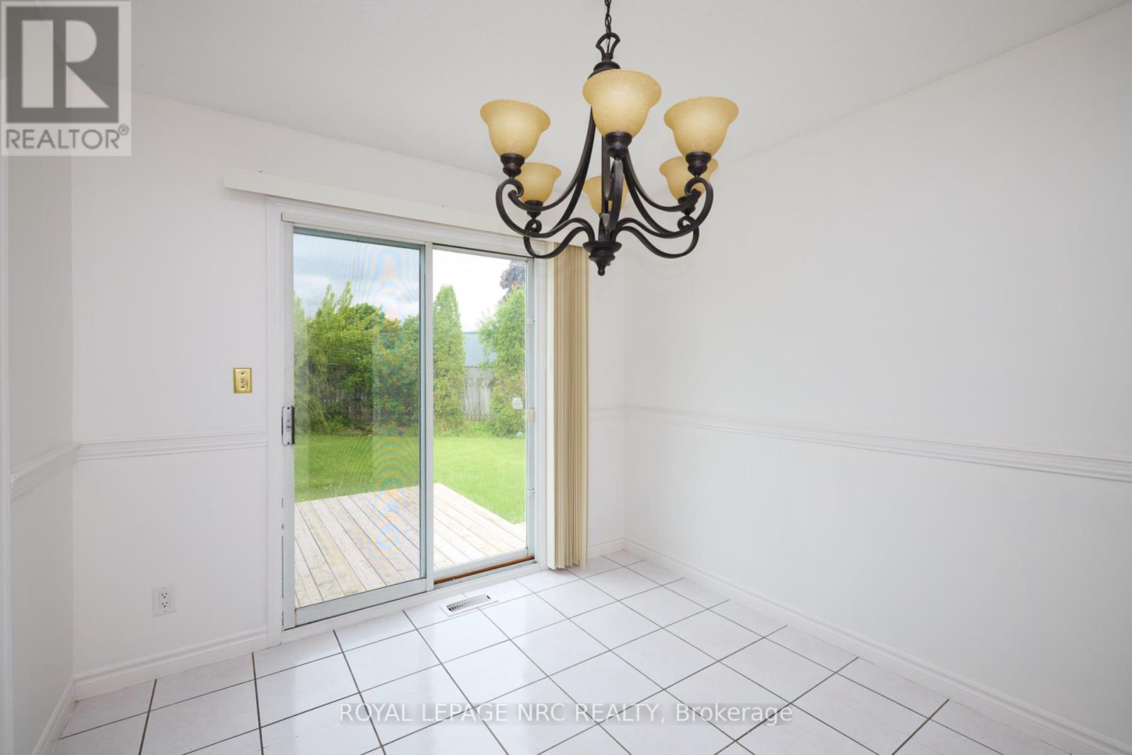 19 Rannie Court, Thorold, Ontario  L2V 4X1 - Photo 12 - X12172042