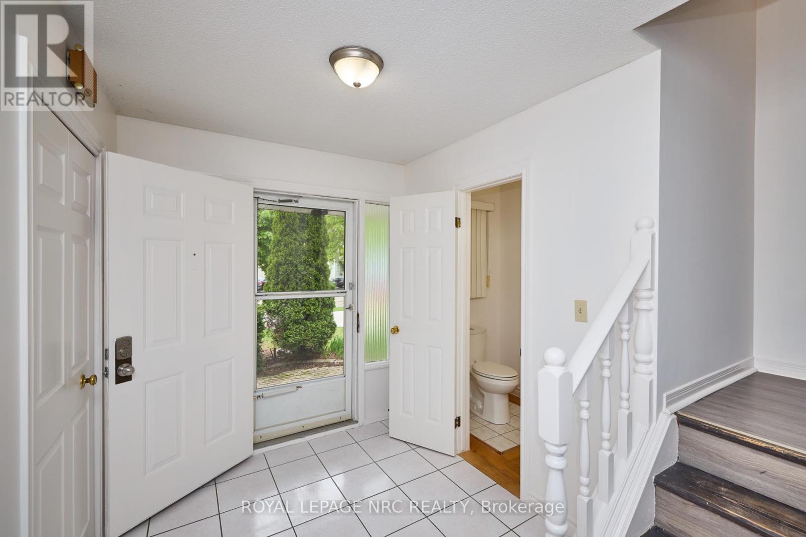 19 Rannie Court, Thorold, Ontario  L2V 4X1 - Photo 19 - X12172042