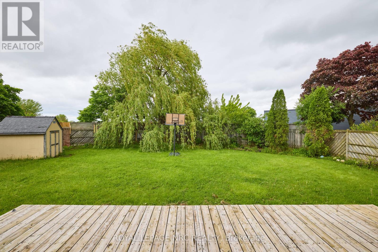 19 Rannie Court, Thorold, Ontario  L2V 4X1 - Photo 3 - X12172042