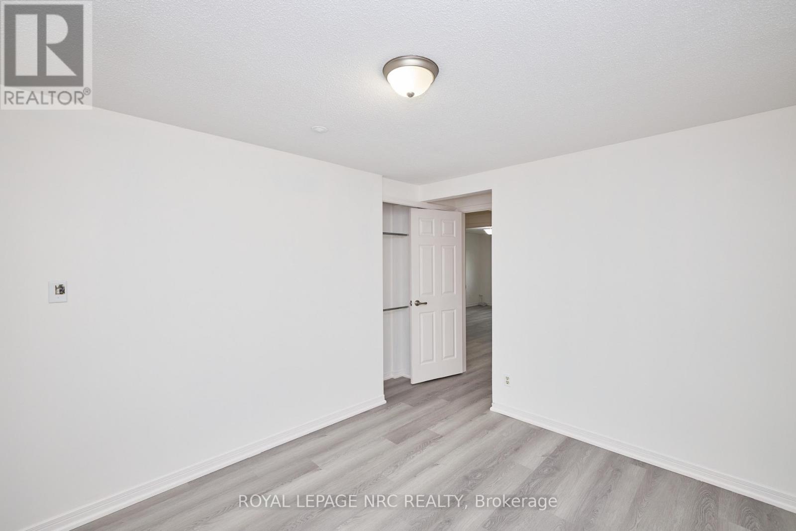 19 Rannie Court, Thorold (Confederation Heights), Ontario  L2V 4X1 - Photo 33 - X12172042
