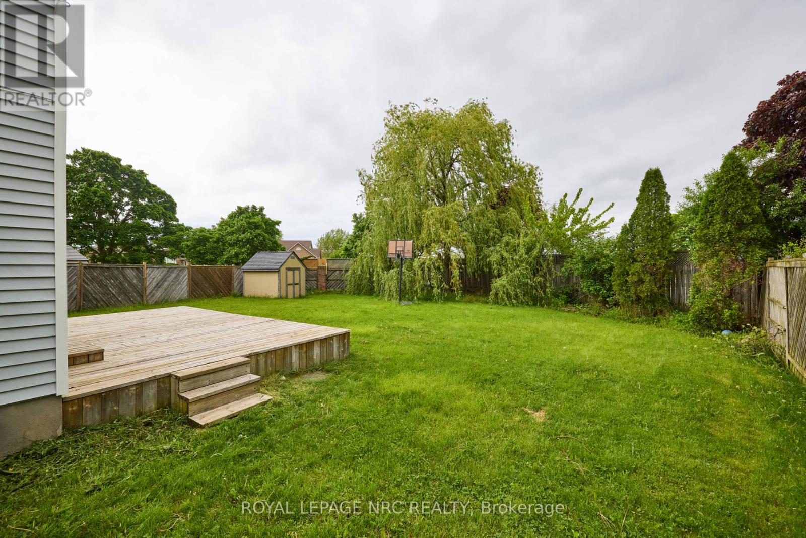 19 Rannie Court, Thorold, Ontario  L2V 4X1 - Photo 4 - X12172042